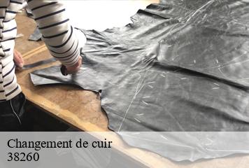 Changement de cuir commelle-38260 L' Atelier D'autre fois